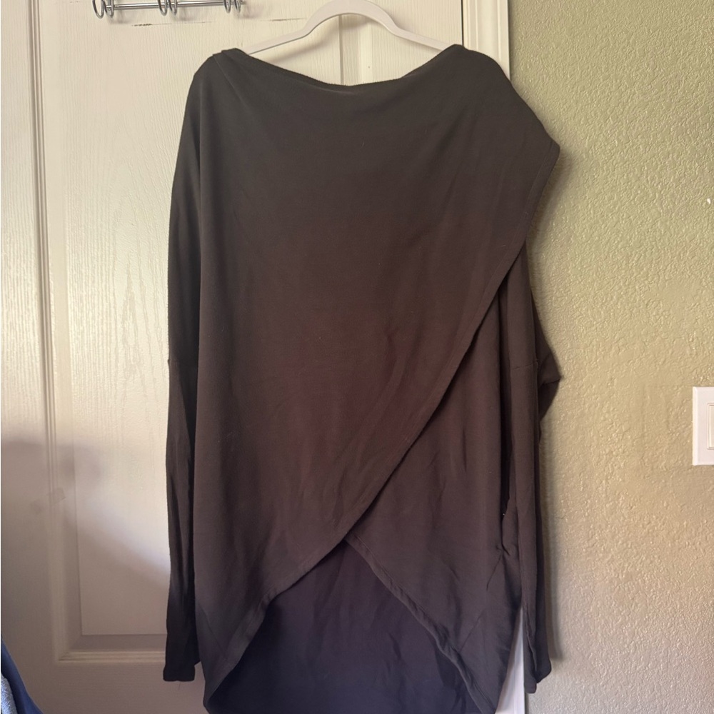 Athleta Chocolate Brown Long Sleeve Sleeve Purana Wrap Sweatshirt